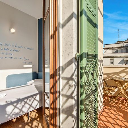 Accogliente Camera Singola Con Balcone A 500 Mt Dal Mare Marina Di Carrara Exterior foto